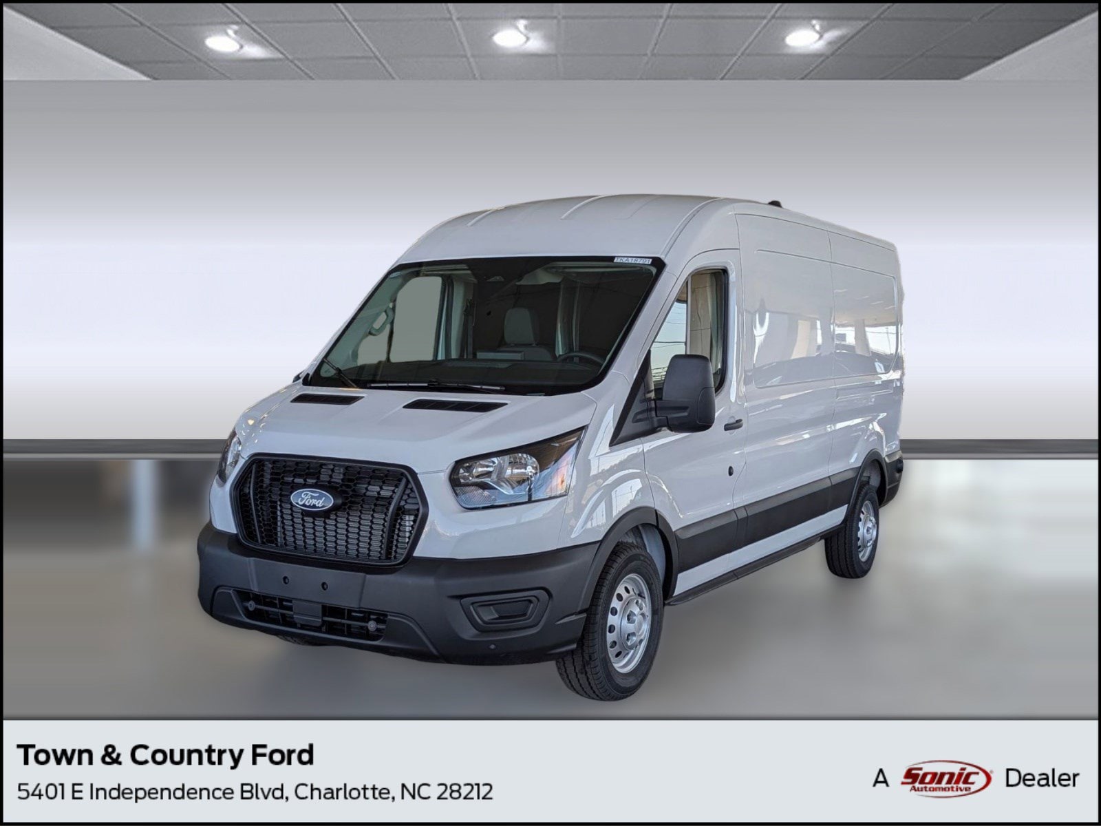 2026 Ford Transit Base's photo