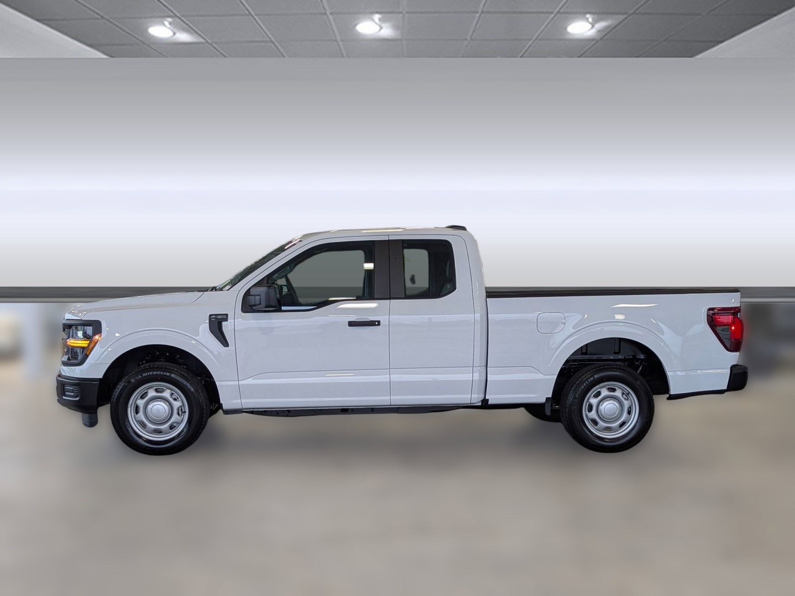 2025 Ford F-150 XL photo 2