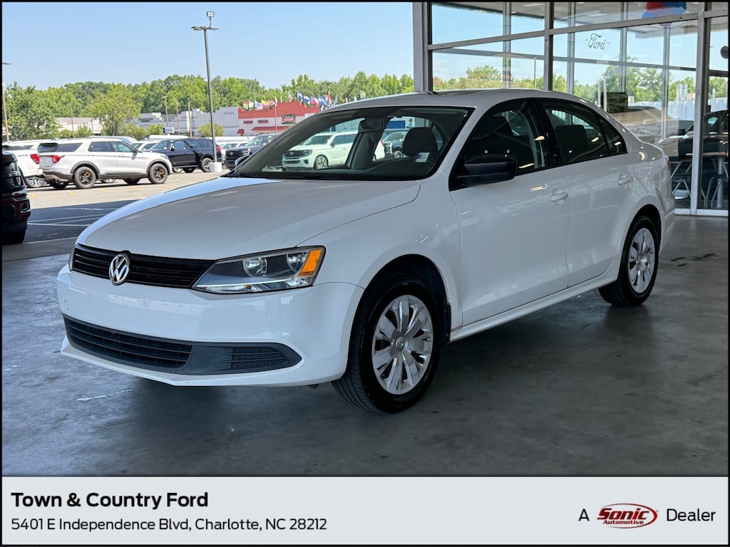 Used 2012 Volkswagen Jetta S w/Sunroof Sedan
