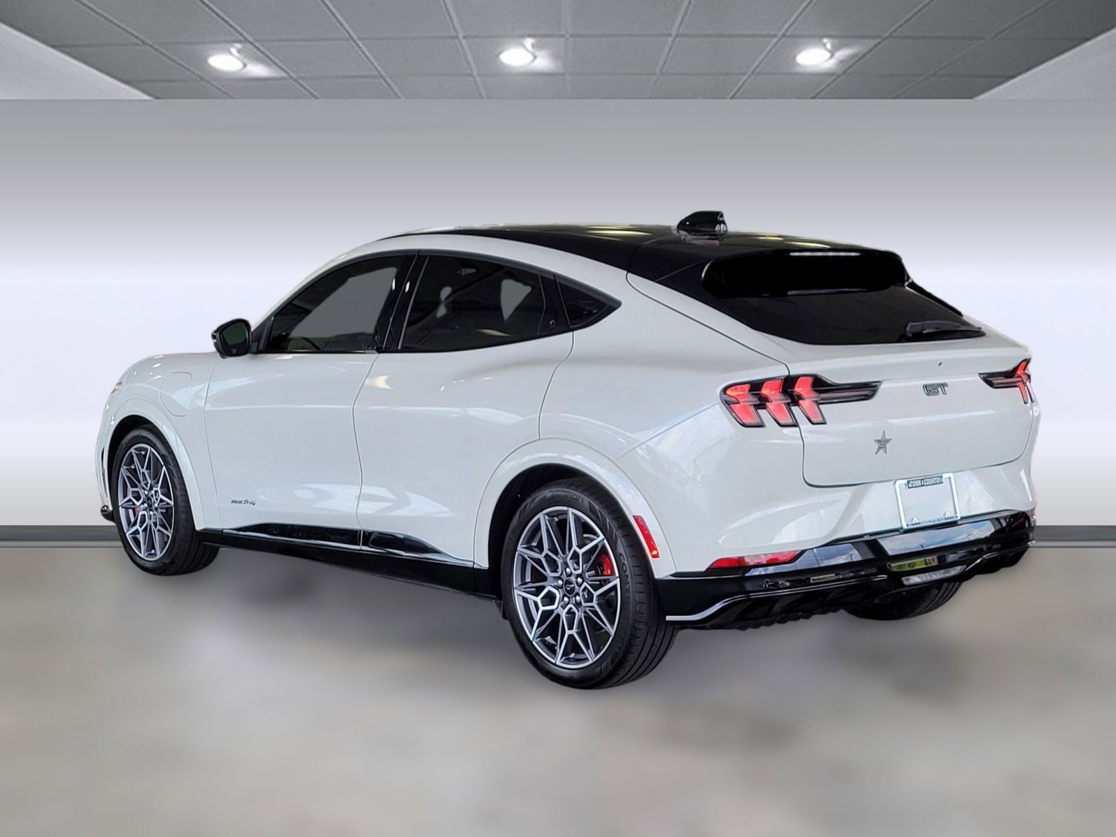 2025 Ford Mustang Mach-E GT photo 3
