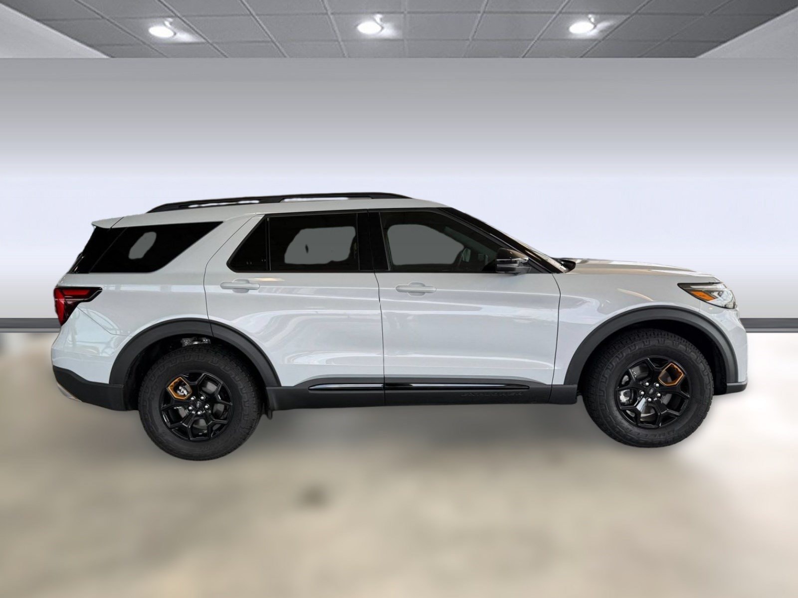 2026 Ford Explorer Tremor - Photo 8
