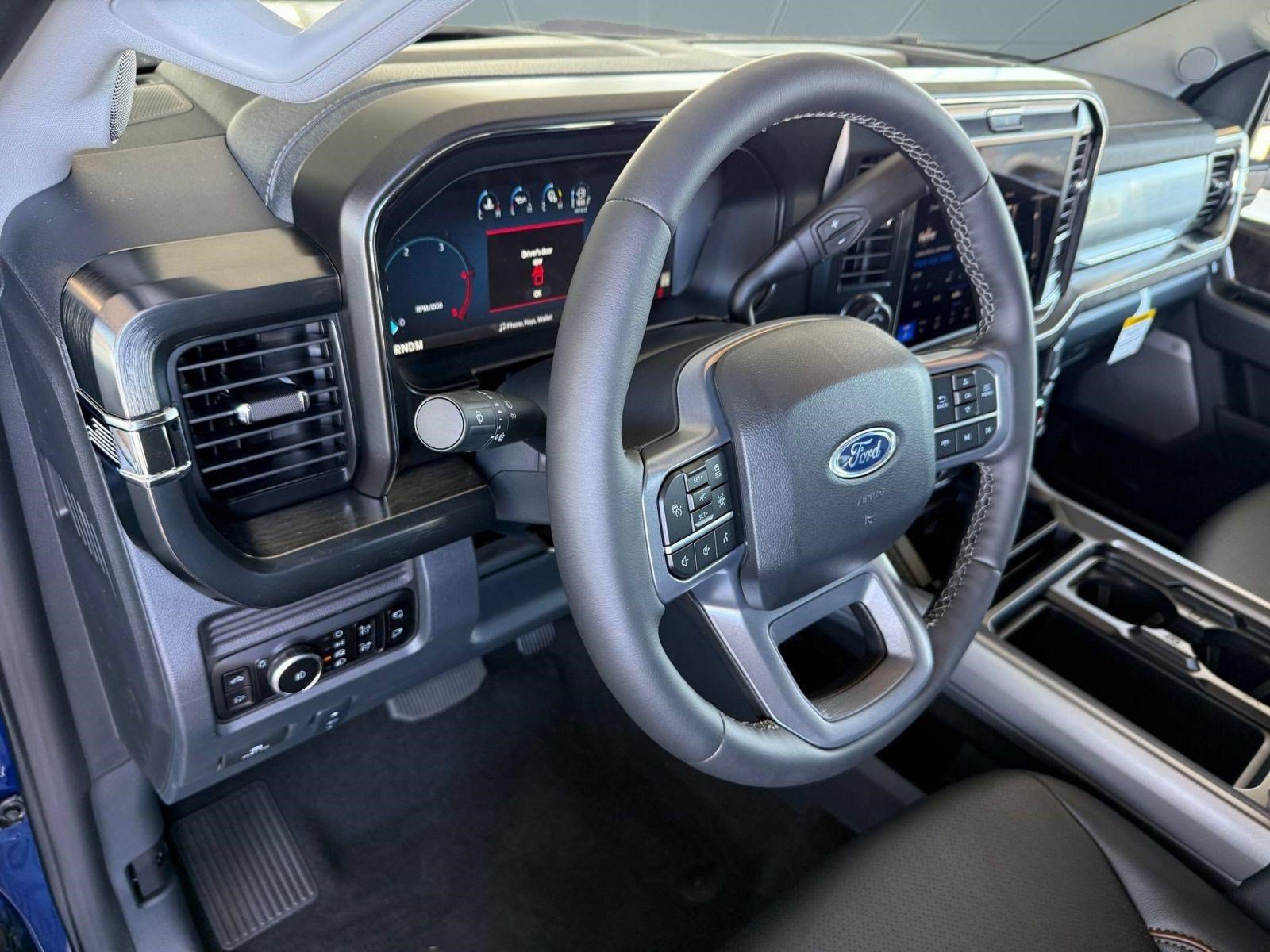 2026 Ford F-450 LARIAT Truck Crew Cab
