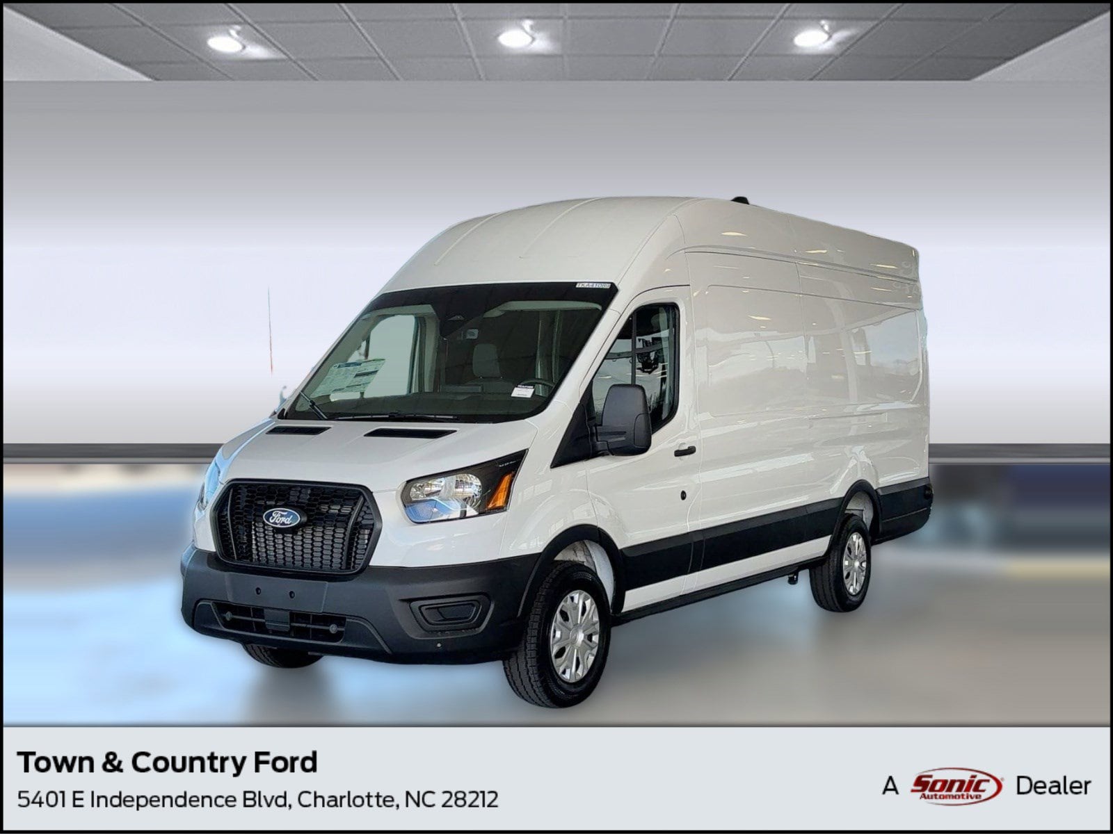 2026 Ford Transit Base's photo