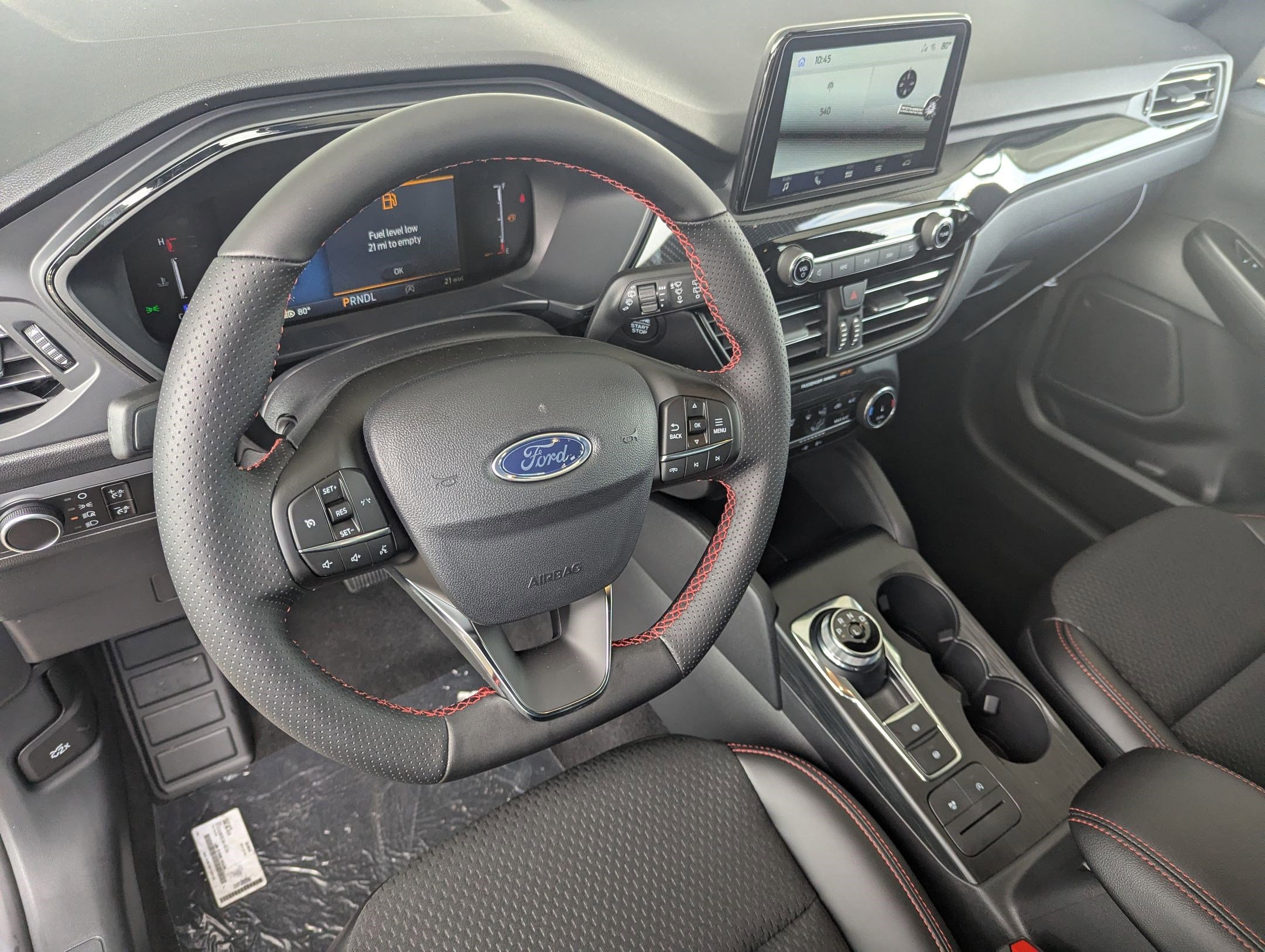 2025 Ford Escape ST-Line photo 3