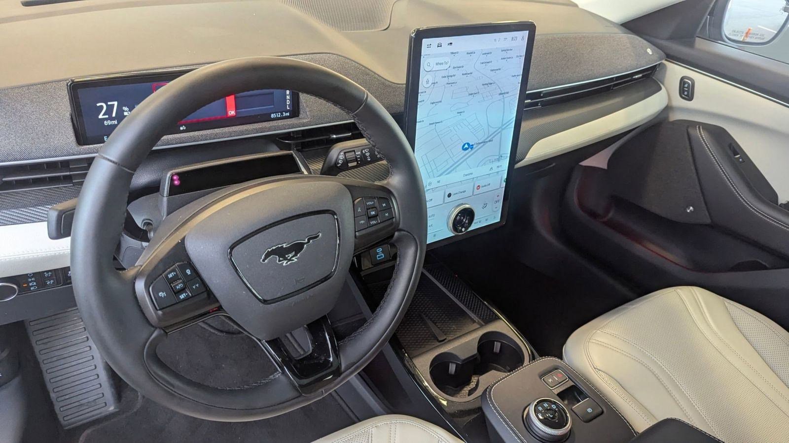 2024 Ford Mustang Mach-E Premium photo 4