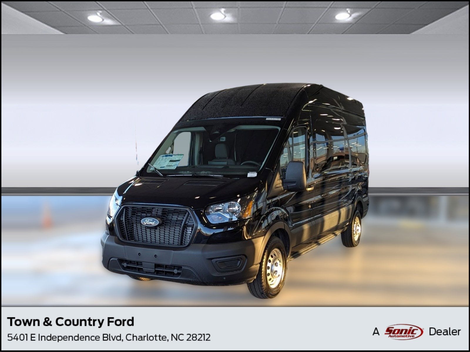 2026 Ford Transit Base's photo