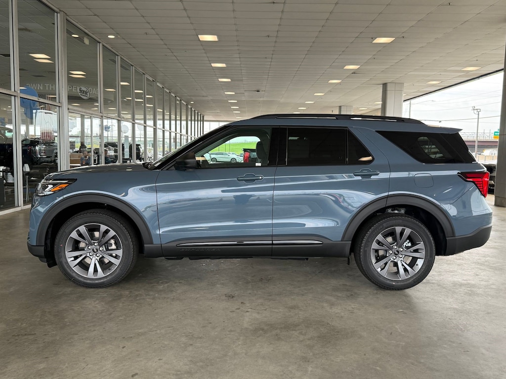 New 2026 Ford Explorer Active w/200A Pkg SUV