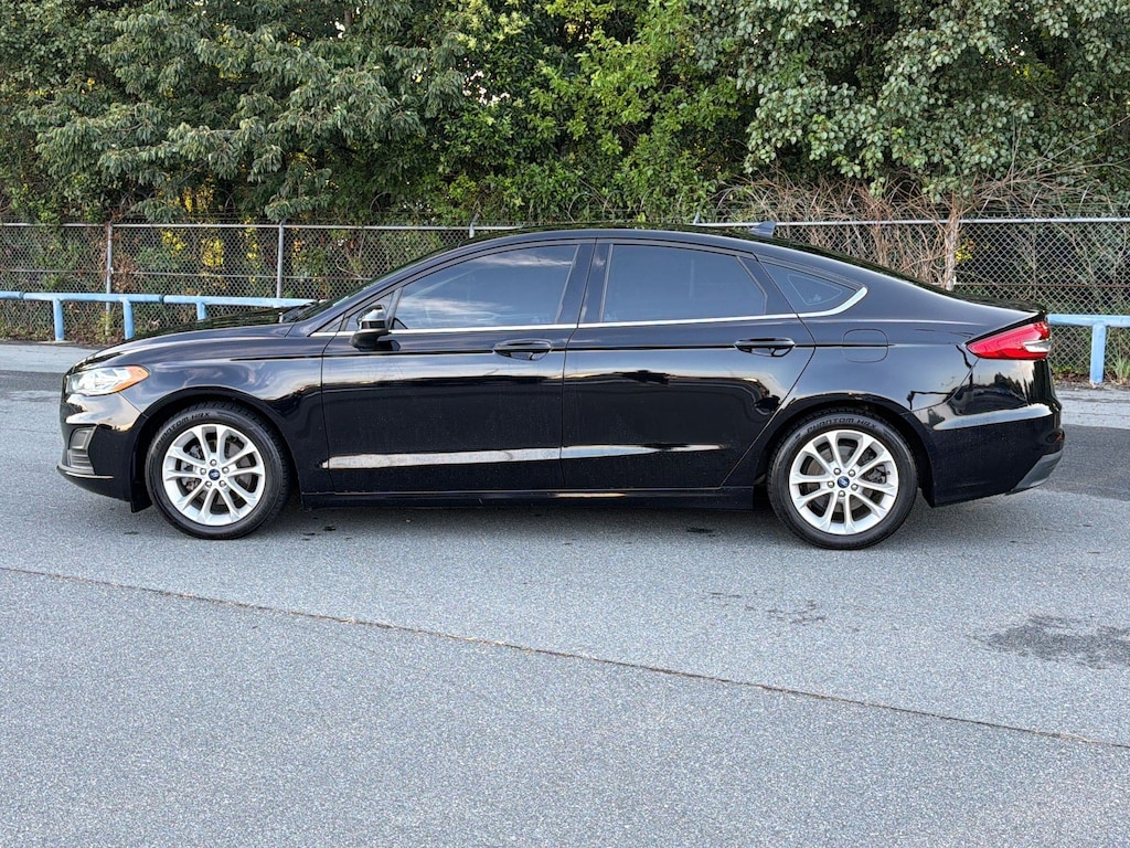 Certified 2020 Ford Fusion Hybrid SE Sedan