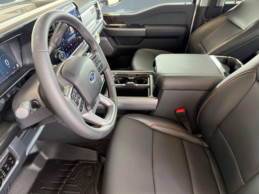 New 2026 Ford F-250 LARIAT Truck Crew Cab