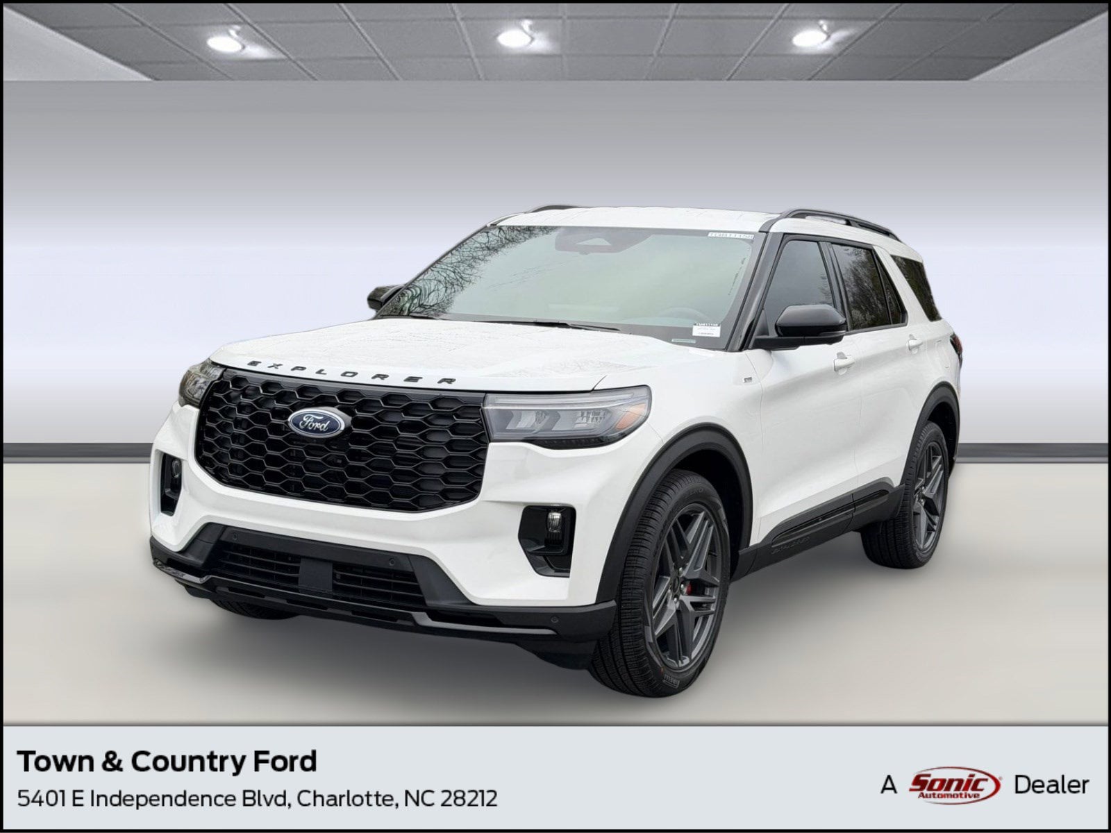 2026 Ford Explorer ST-LINE RWD's photo