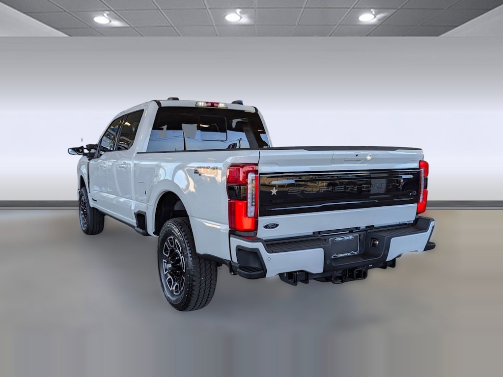 New 2026 Ford F-250 Platinum Truck Crew Cab