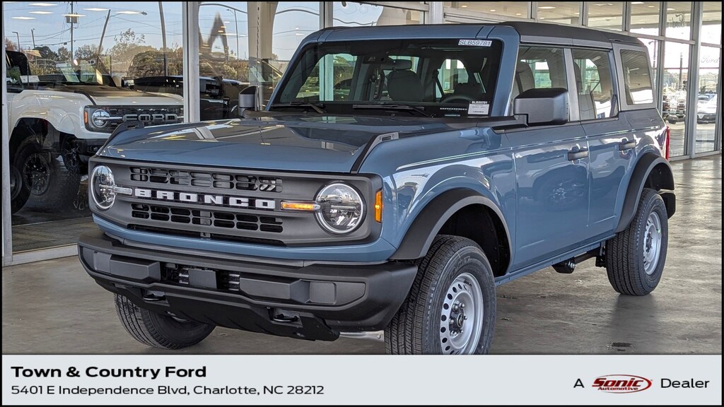 New 2025 Ford Bronco Base SUV