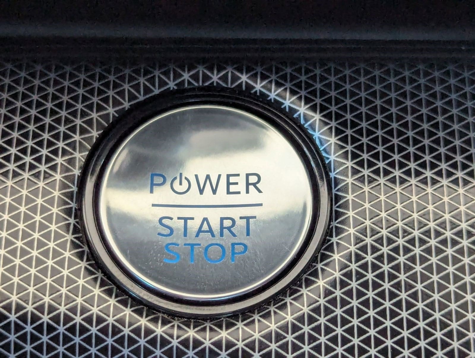 2025 Ford Mustang Mach-E GT - Photo 29