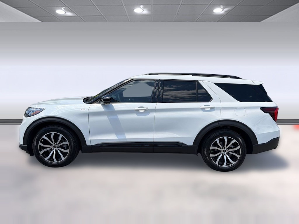 Used 2025 Ford Explorer ST-Line SUV
