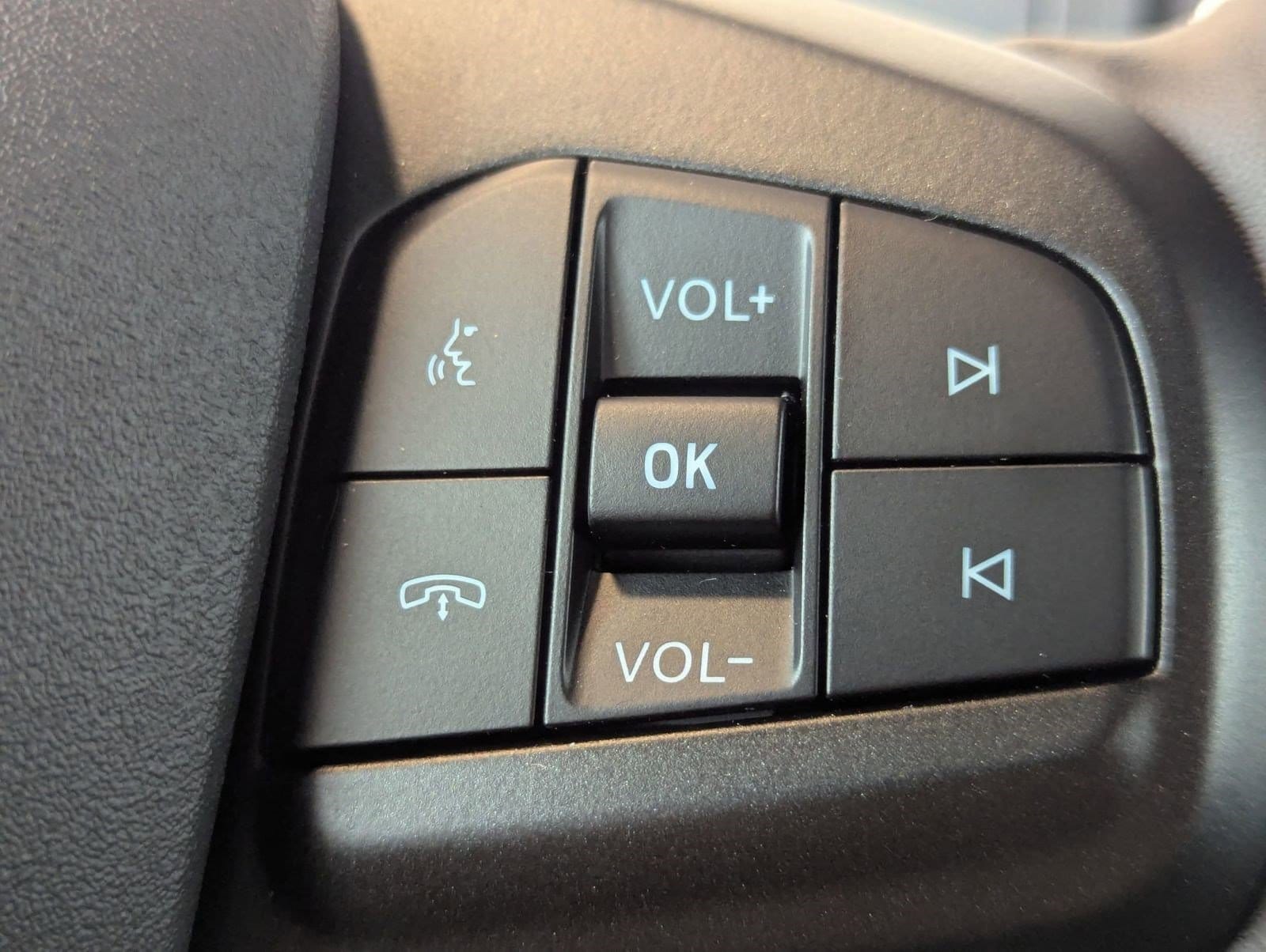 2025 Ford Mustang Mach-E GT - Photo 24