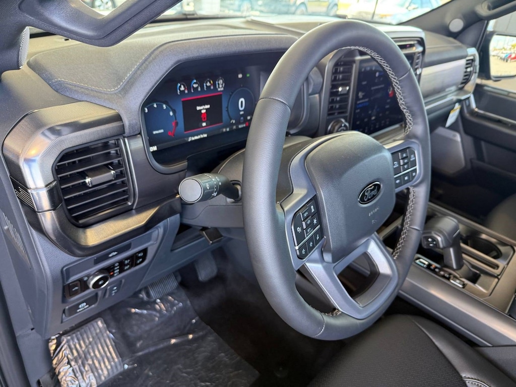 New 2026 Ford F-150 LARIAT Truck SuperCrew Cab