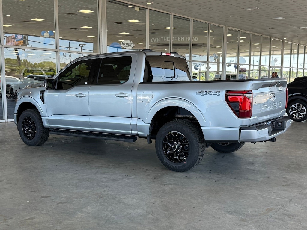 New 2026 Ford F-150 XLT Truck SuperCrew Cab