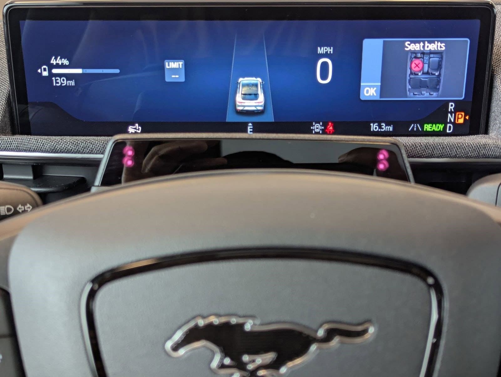 2025 Ford Mustang Mach-E GT - Photo 20