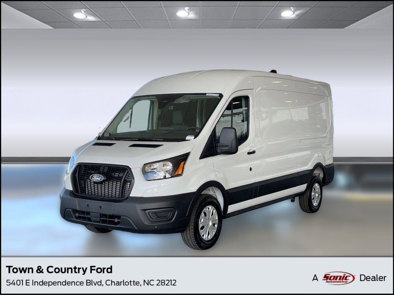 2026 Ford Transit Base's photo