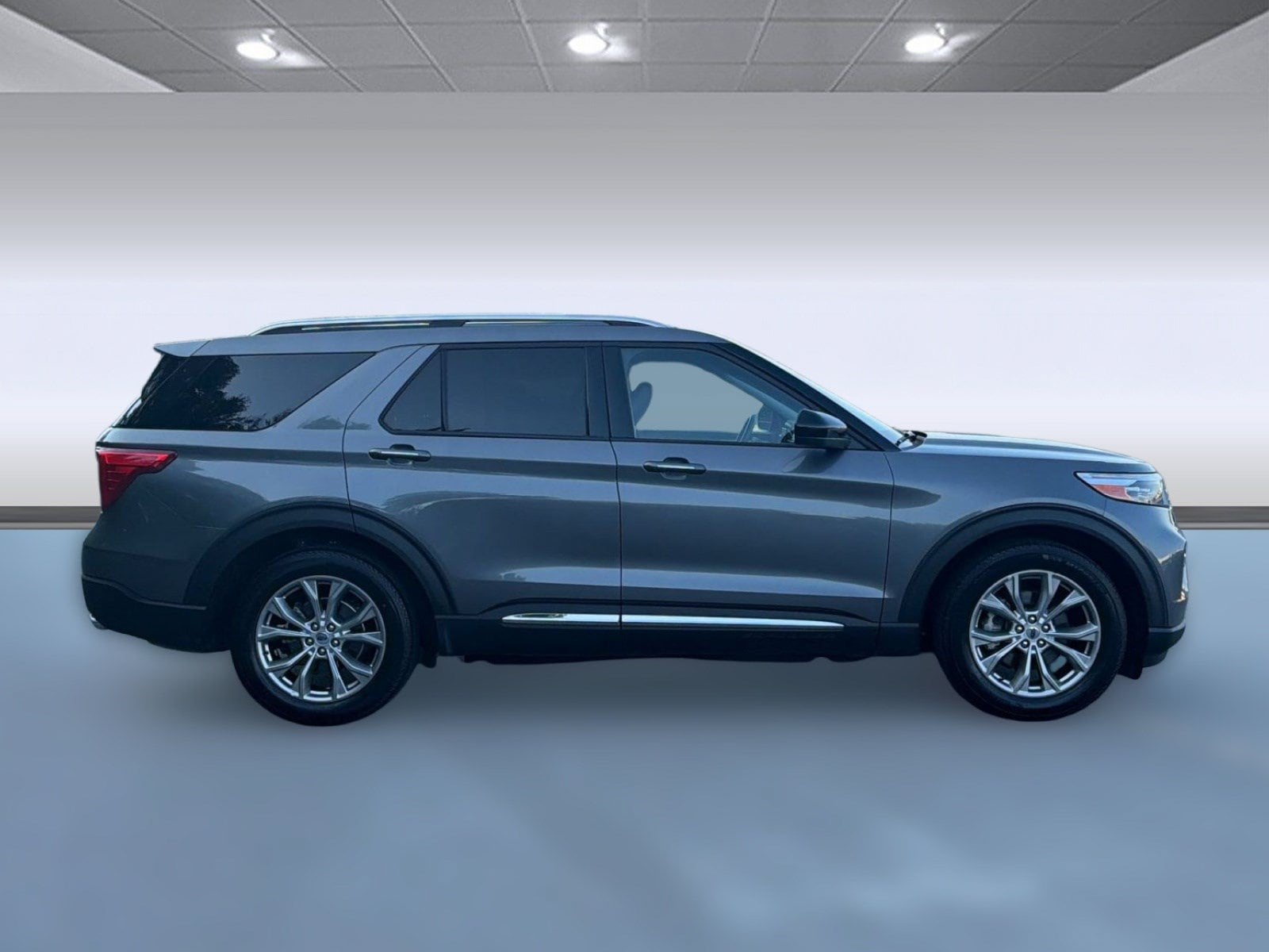 2024 Ford Explorer Limited - Photo 8