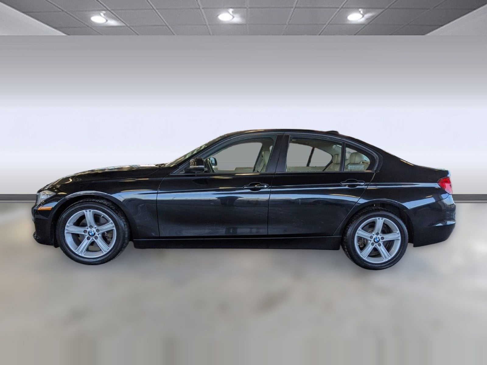 Used 2014 BMW 3 Series 320i with VIN WBA3C3G51ENS68182 for sale in Charlotte, NC