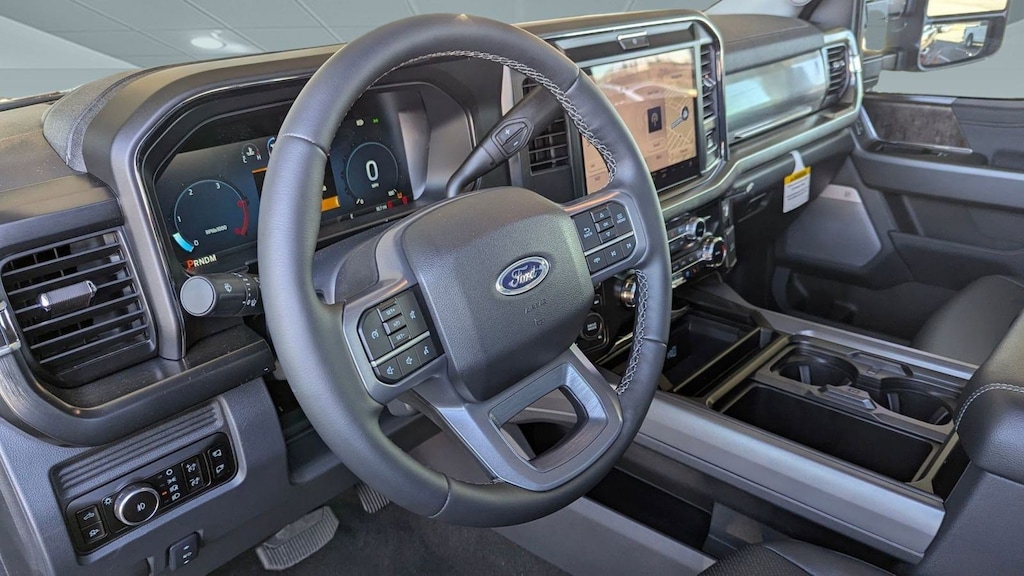 New 2026 Ford F-250 LARIAT Truck Crew Cab