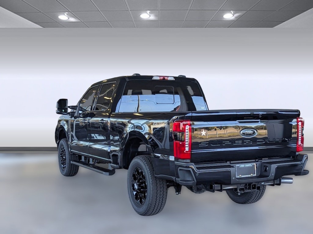 New 2026 Ford F-350 XLT Truck Crew Cab