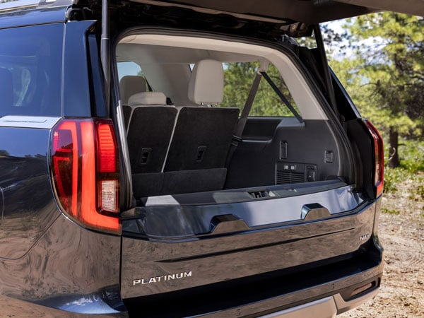 2025 Ford Expedition Split-Folding Liftgate