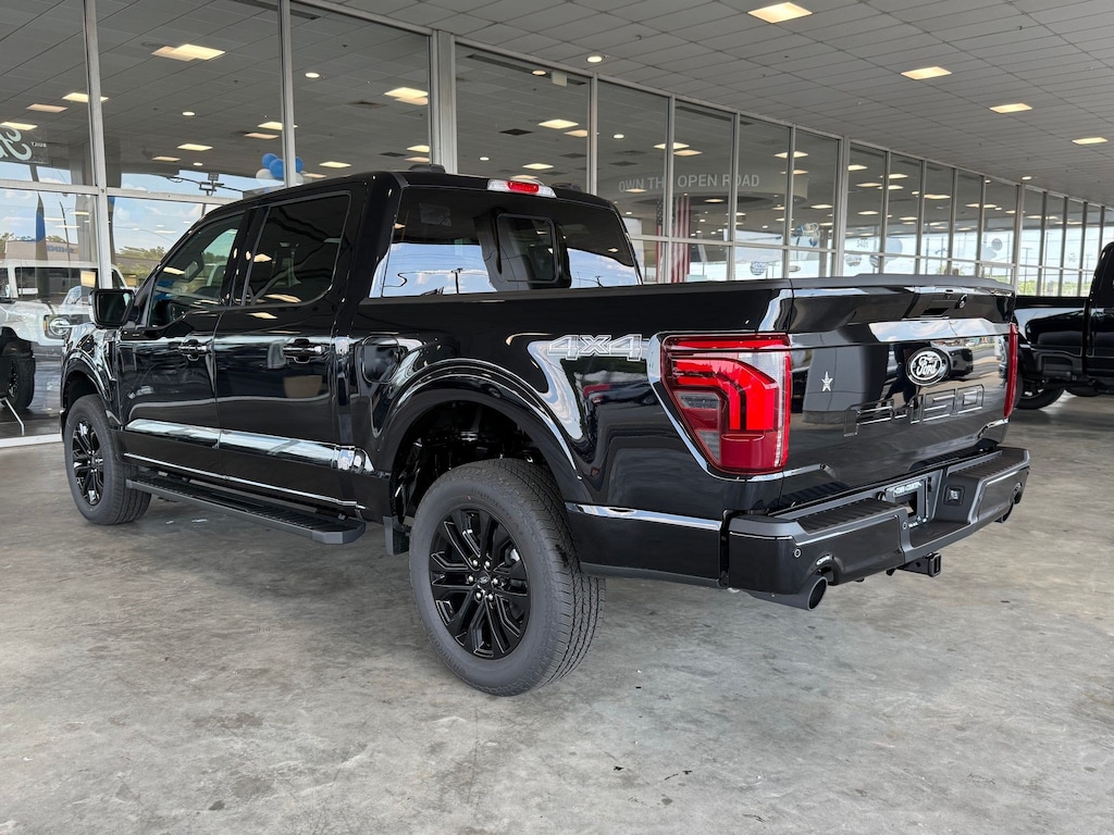 New 2026 Ford F-150 LARIAT Truck SuperCrew Cab