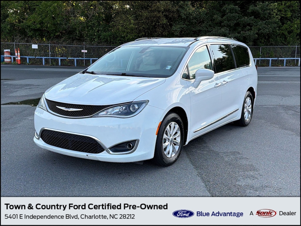 Certified 2018 Chrysler Pacifica Touring L Van