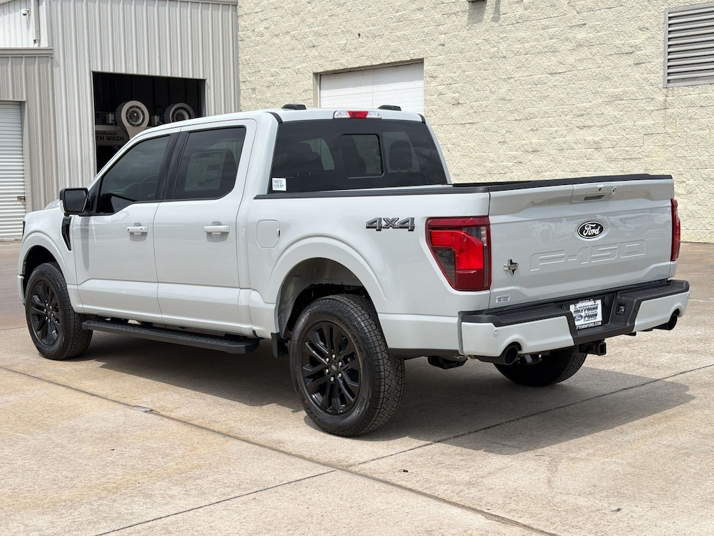 New 2026 Ford F-150 XLT Truck SuperCrew Cab