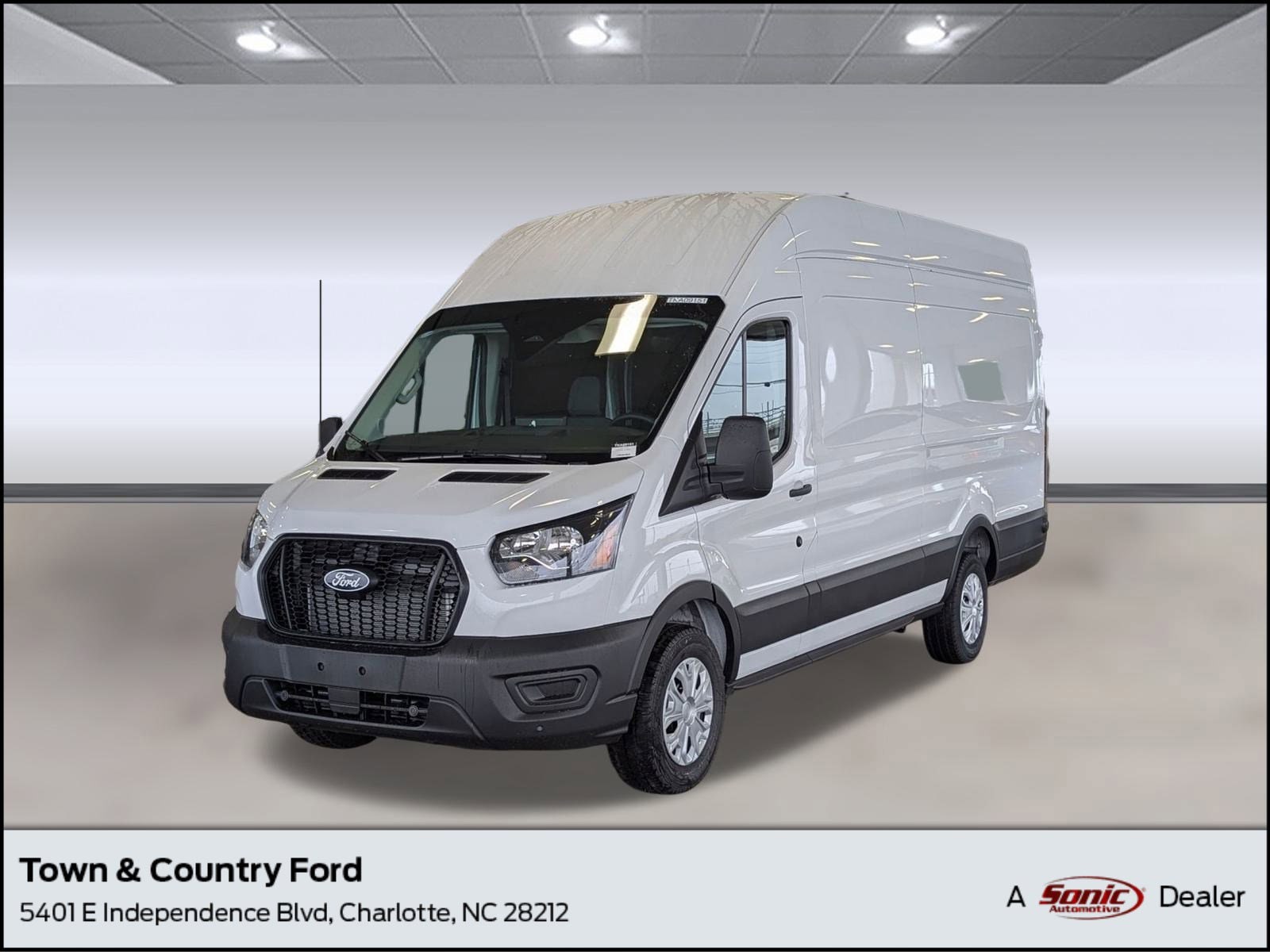 2026 Ford Transit Van Base's photo
