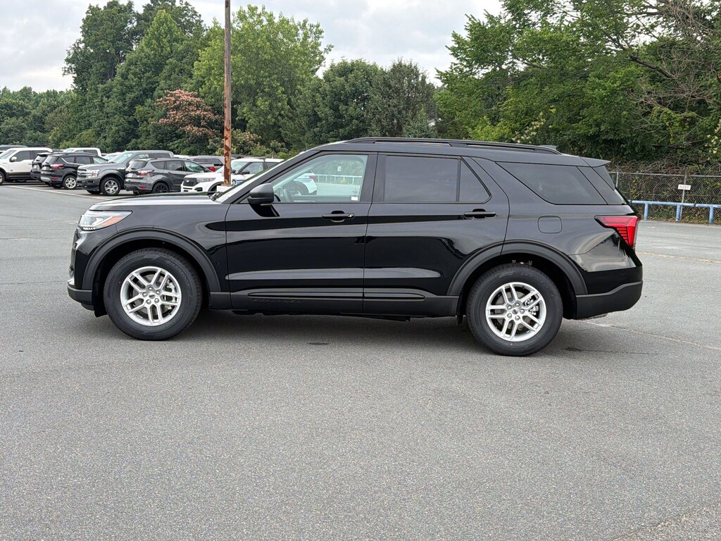 New 2026 Ford Explorer Active w/200A Pkg SUV