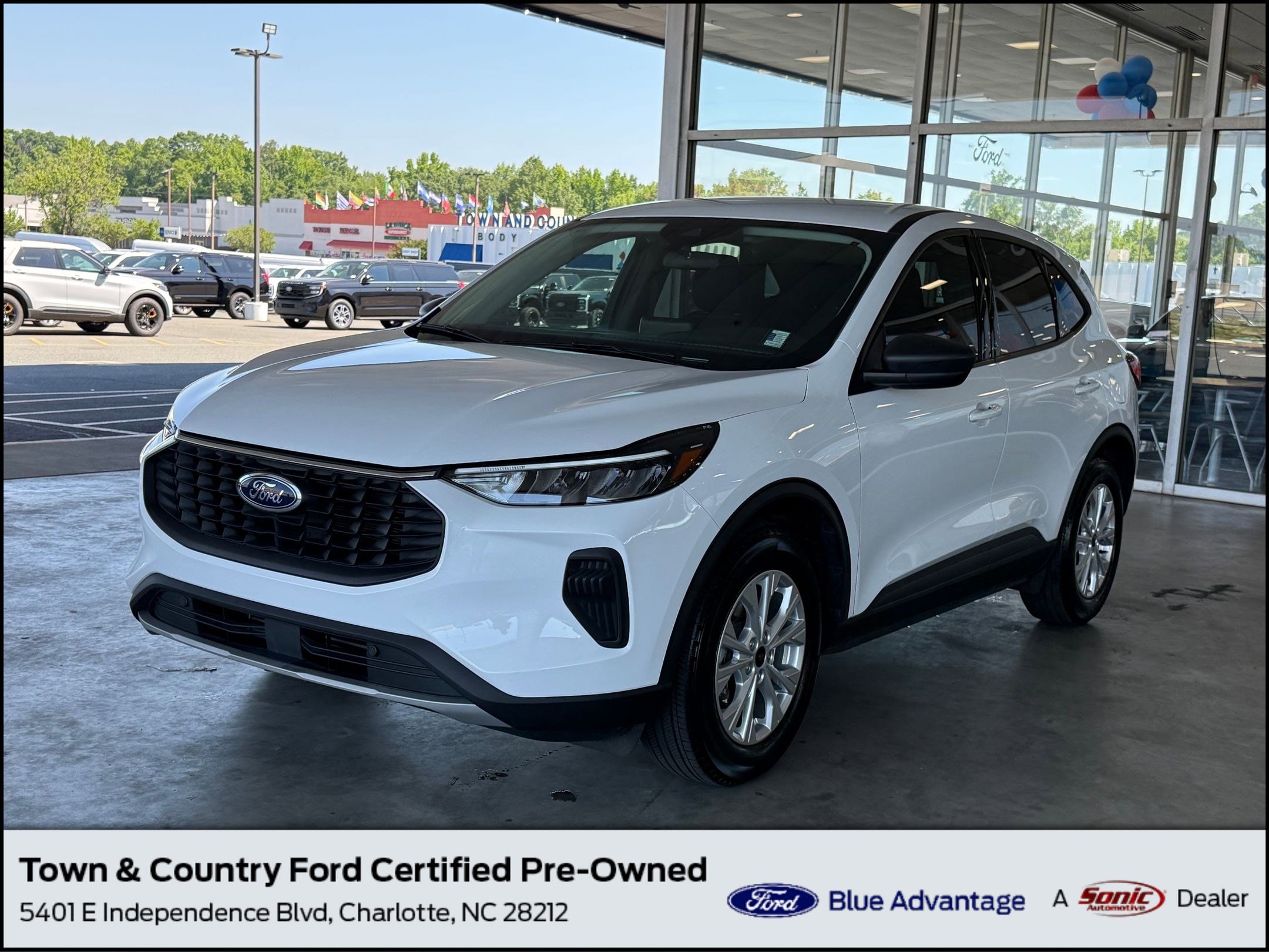 2025 Ford Escape Active FWD's photo