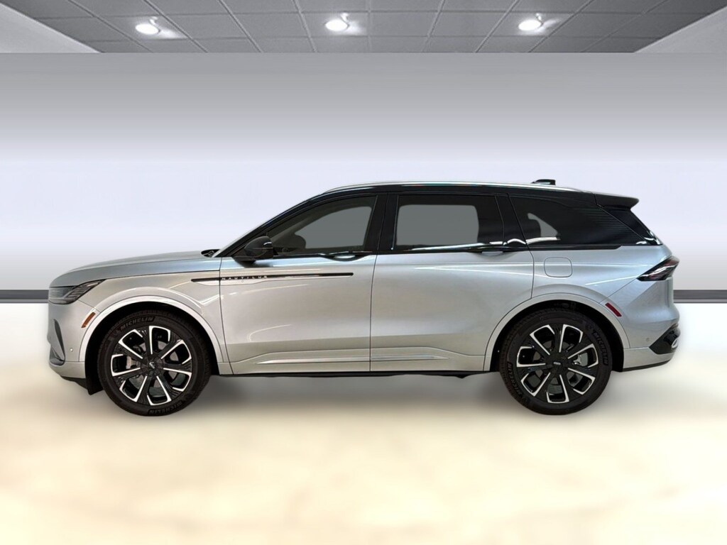 Used 2024 Lincoln Nautilus Reserve SUV