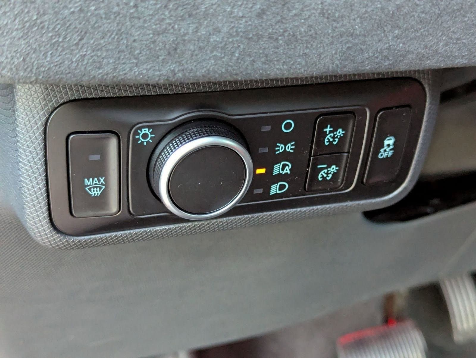 2025 Ford Mustang Mach-E GT - Photo 19