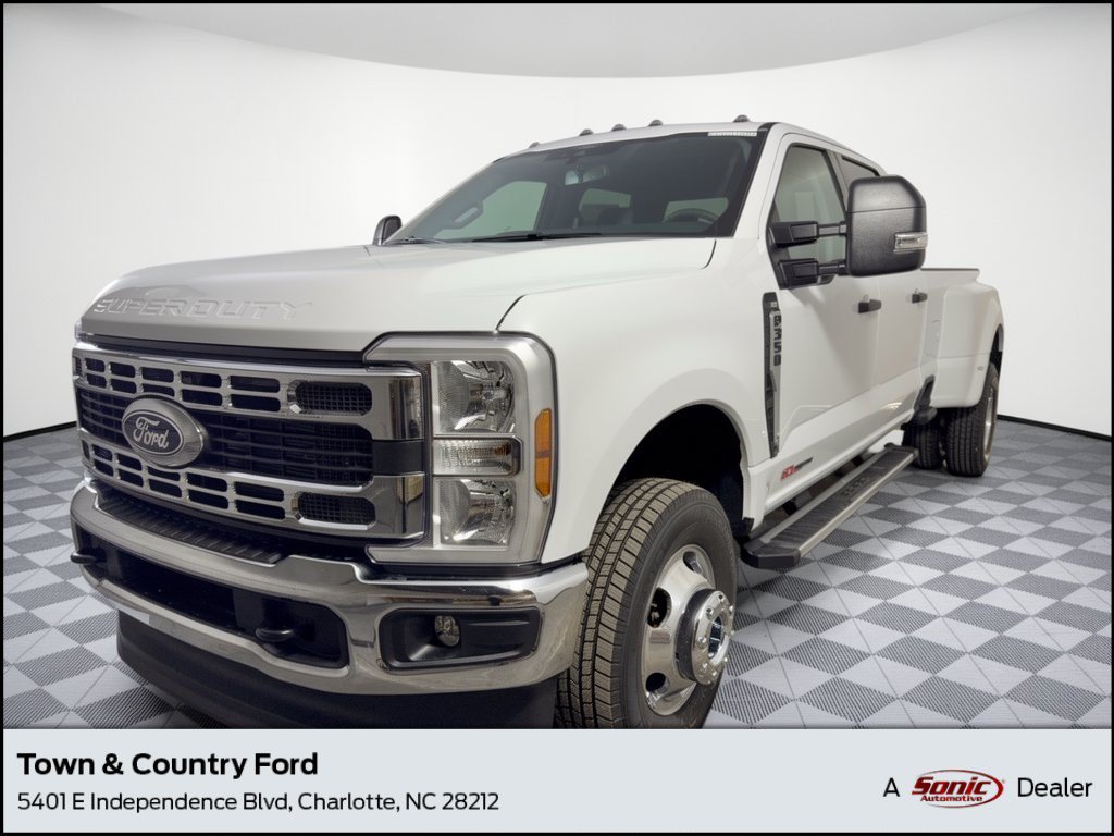 2027 Ford F-350 Truck Crew Cab 