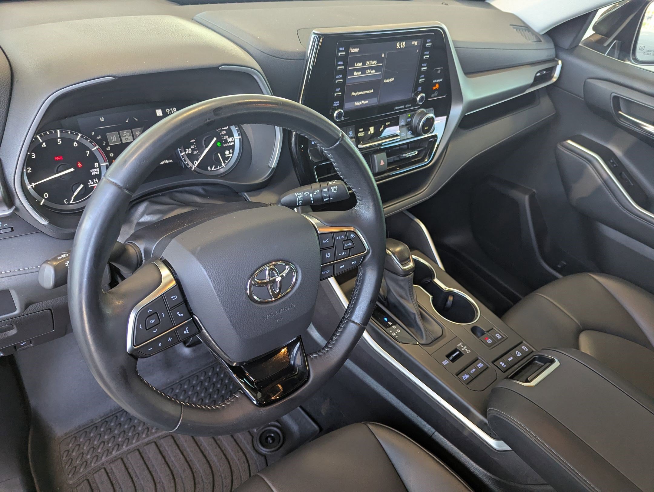 2021 Toyota Highlander XLE Sport photo 4