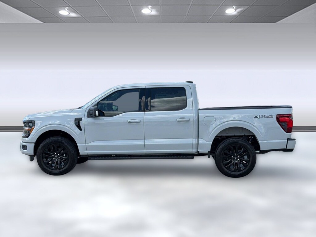 New 2026 Ford F-150 XLT Truck SuperCrew Cab