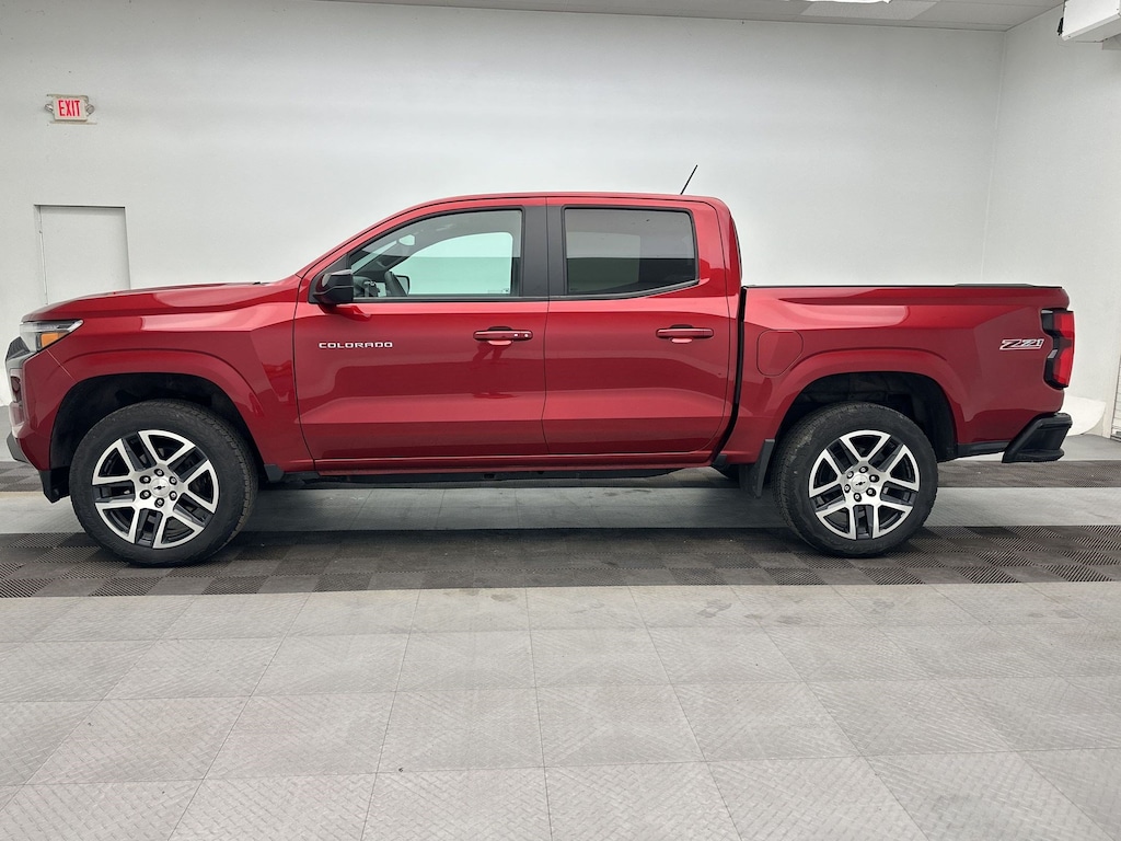 Used 2023 Chevrolet Colorado 4WD Z71 Truck Crew Cab