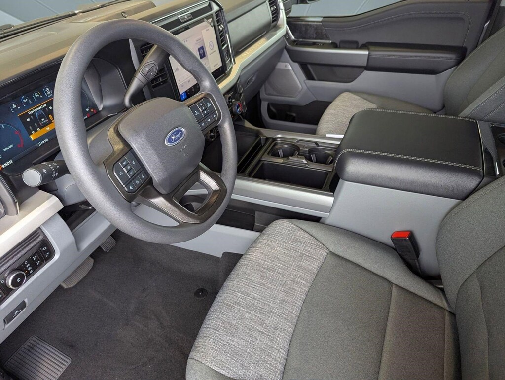 New 2026 Ford F-350 XLT Truck Crew Cab