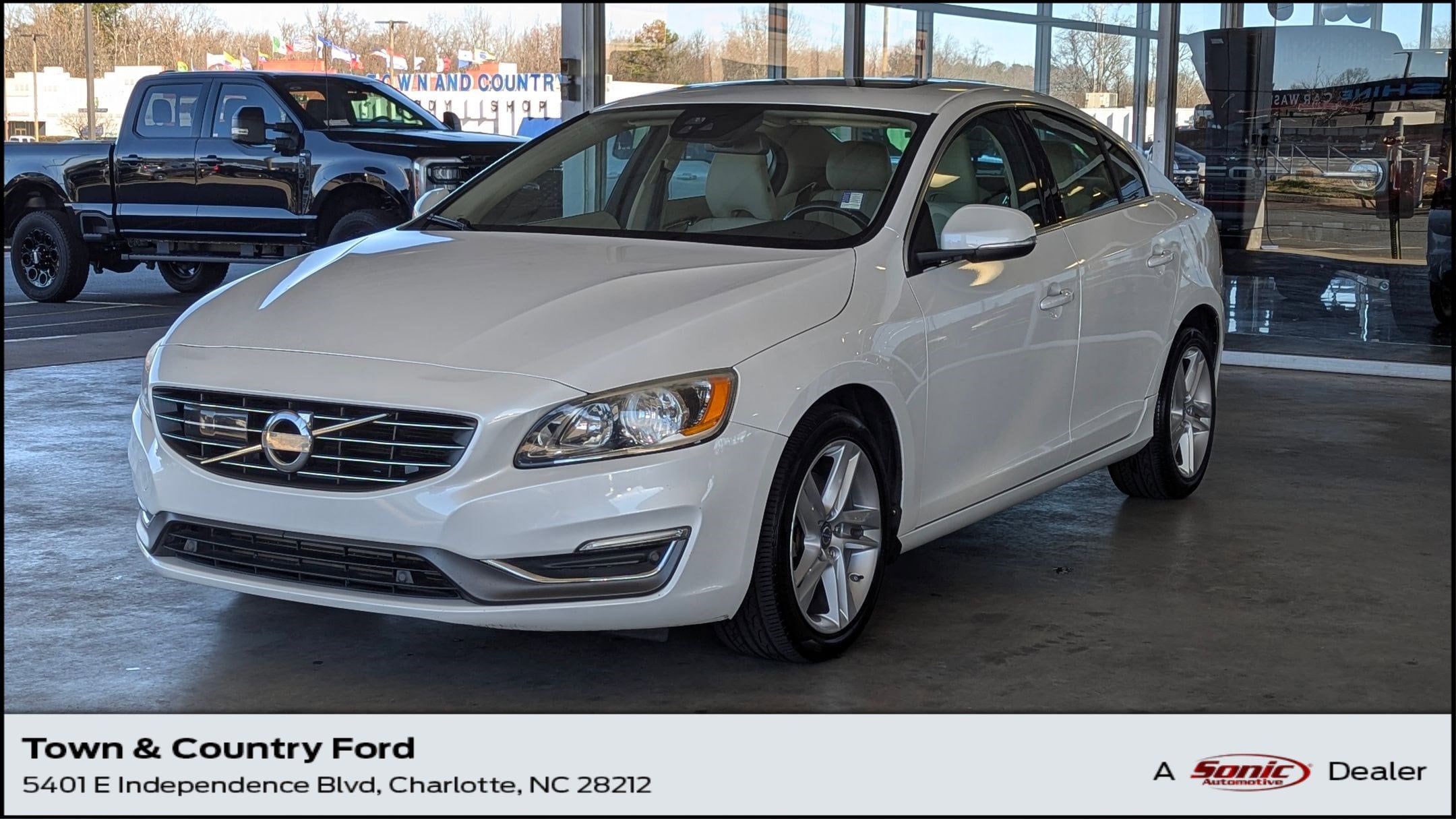 2015 Volvo S60 T5 Premier Plus's photo