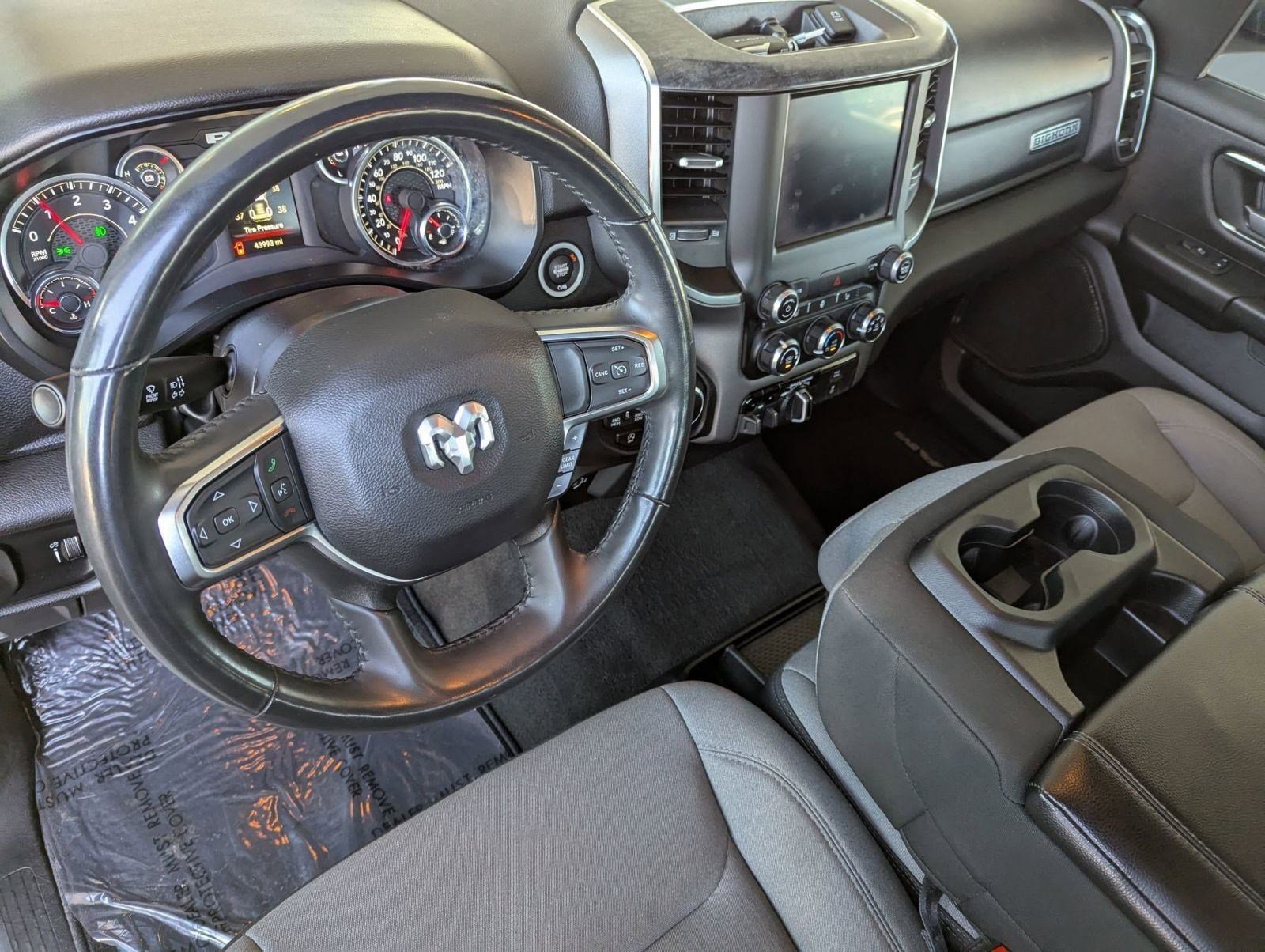 2024 Ram 1500 Big Horn photo 4