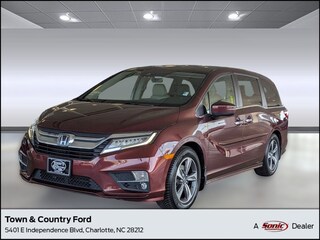 2019 Honda Odyssey Touring Van