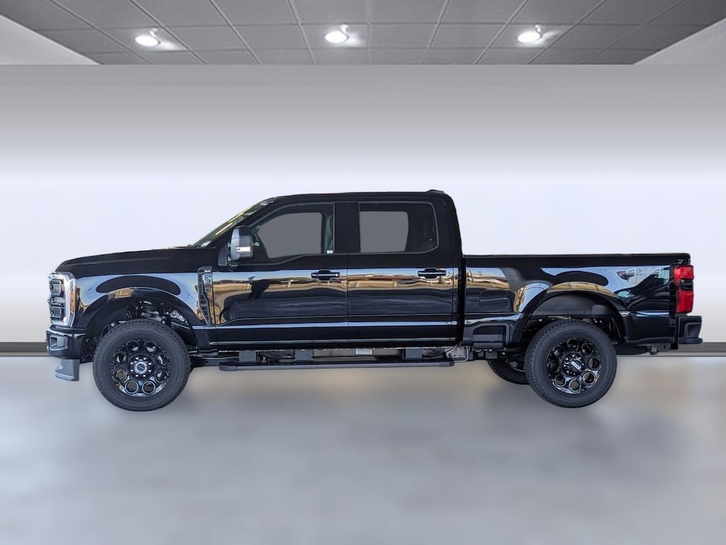 New 2026 Ford F-350 XLT Truck Crew Cab