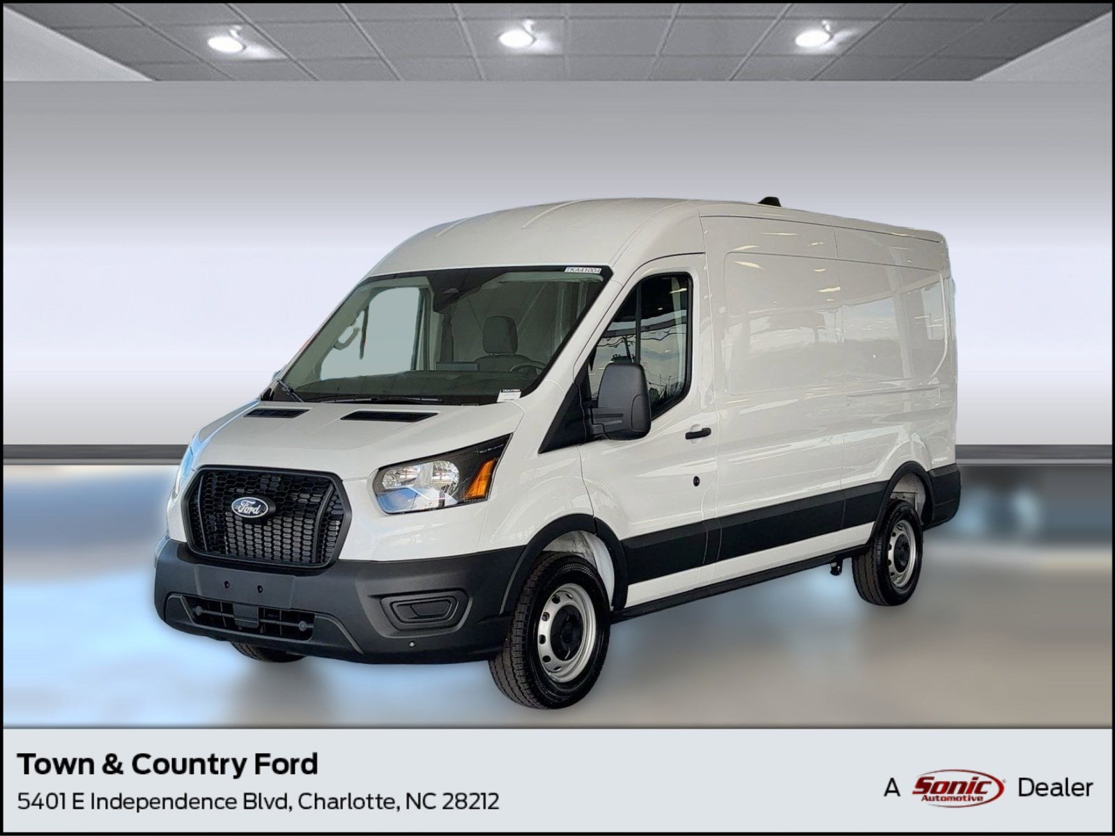 2026 Ford Transit Base's photo