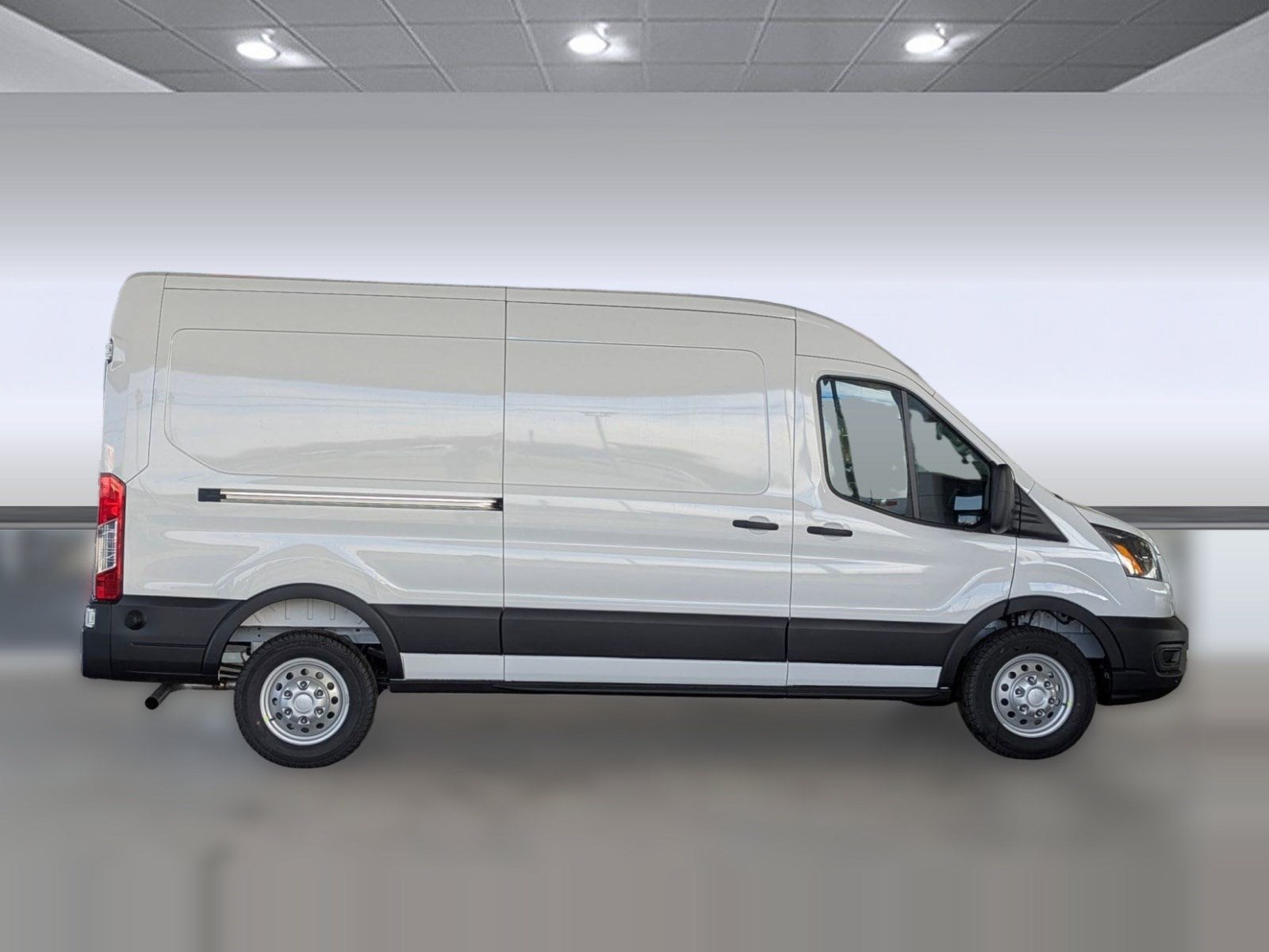 2026 Ford Transit Van Base - Photo 8