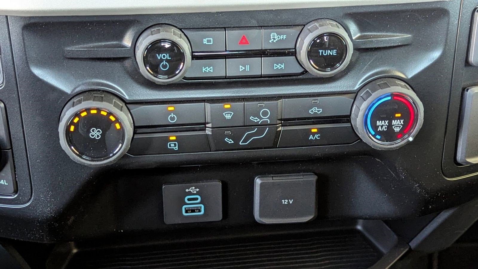 2026 Ford F-250 Super Duty XL - Photo 25