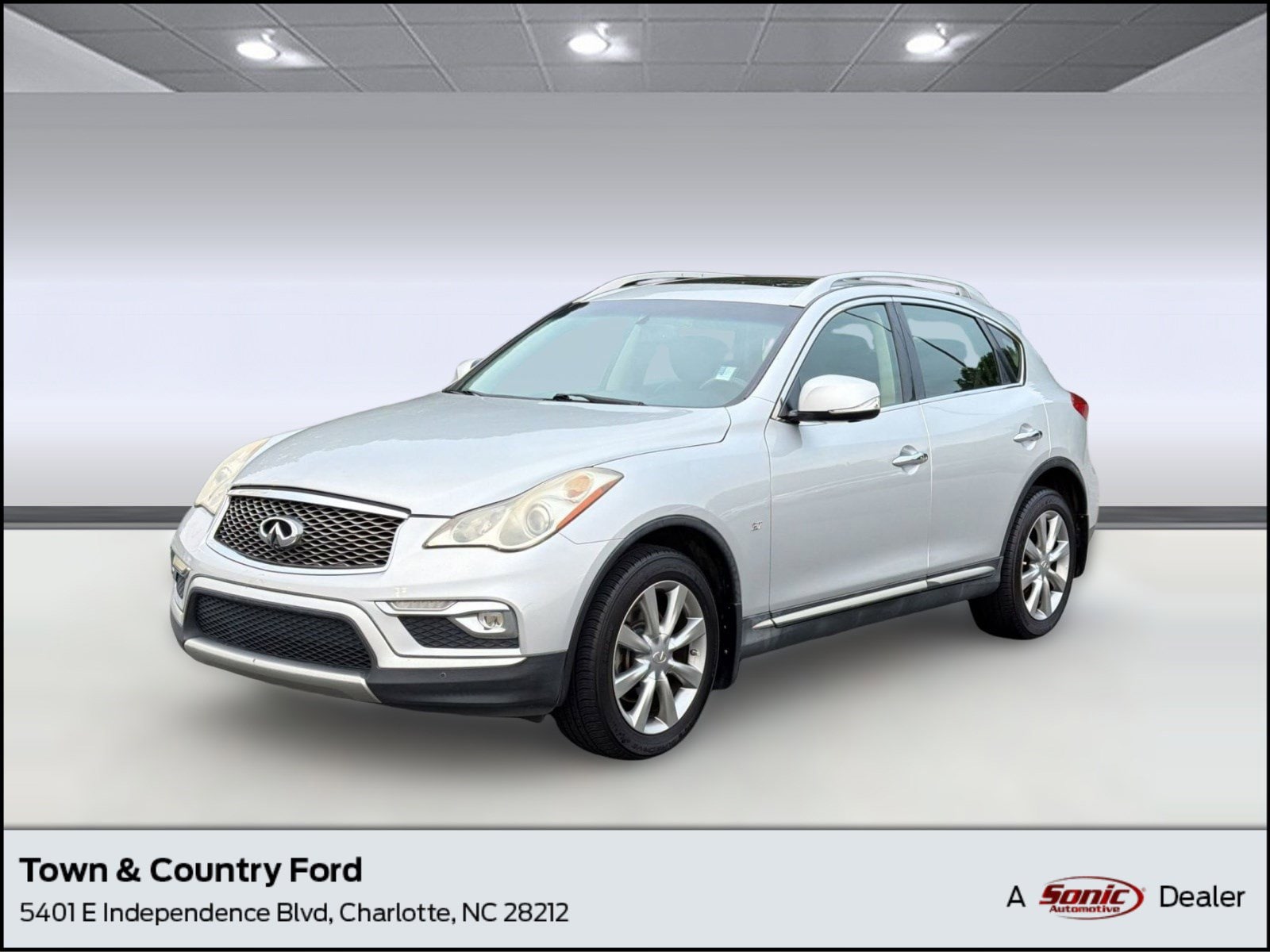 2016 INFINITI QX50 AWD's photo