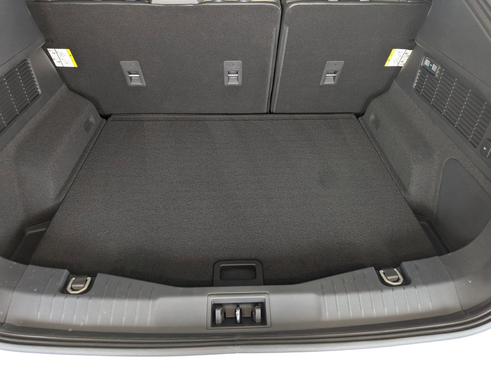 2025 Ford Mustang Mach-E GT - Photo 22